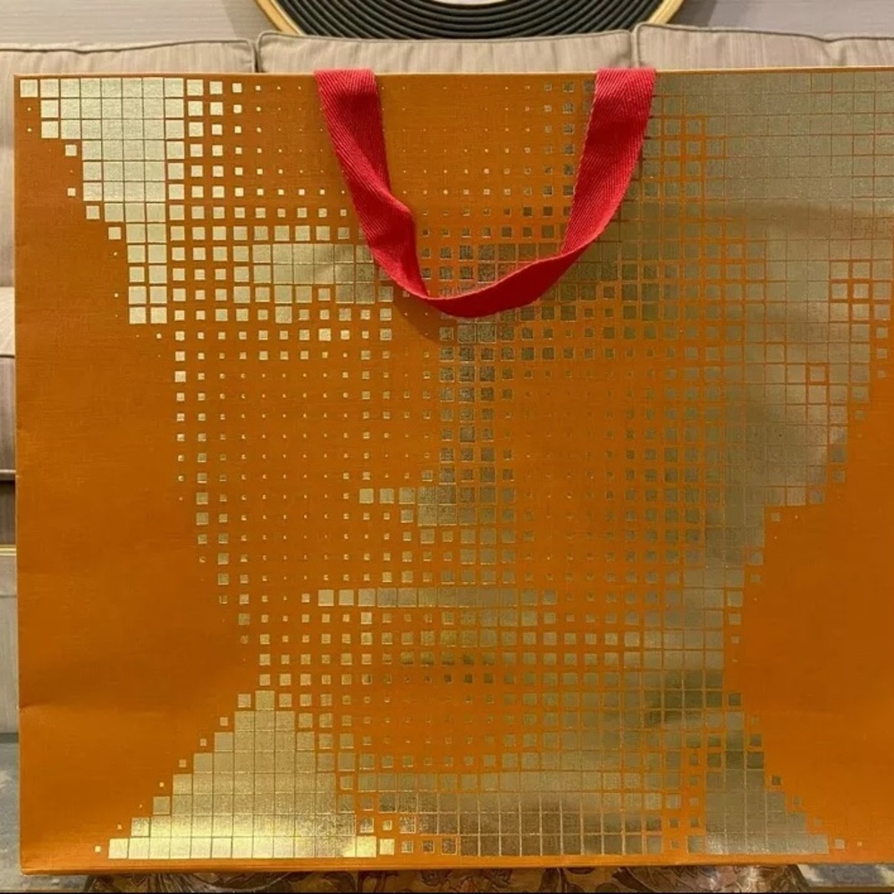 NEW!!! Limited Edition Holiday Louis Vuitton Medium Gift Bag